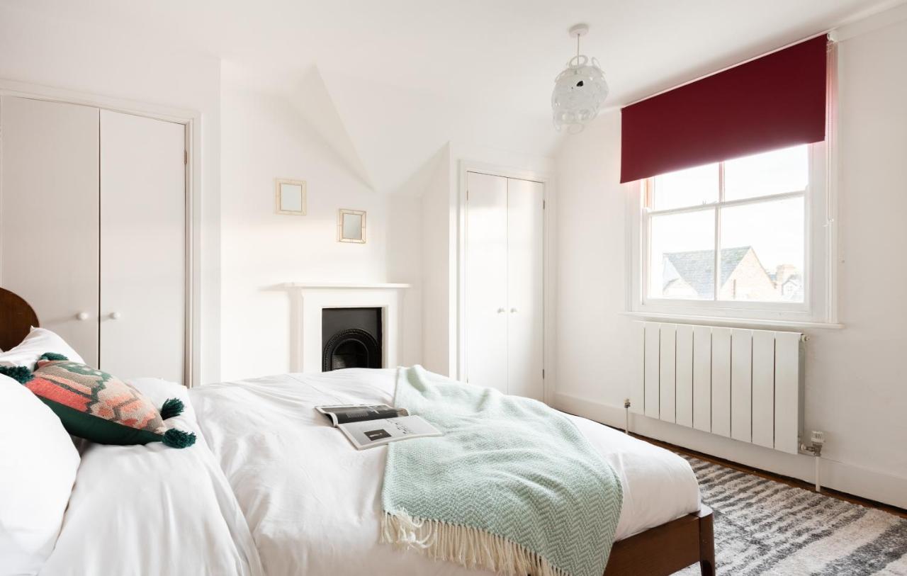 The Glasshouse Escape - 5Bdr Jewel Villa Oxford Ngoại thất bức ảnh