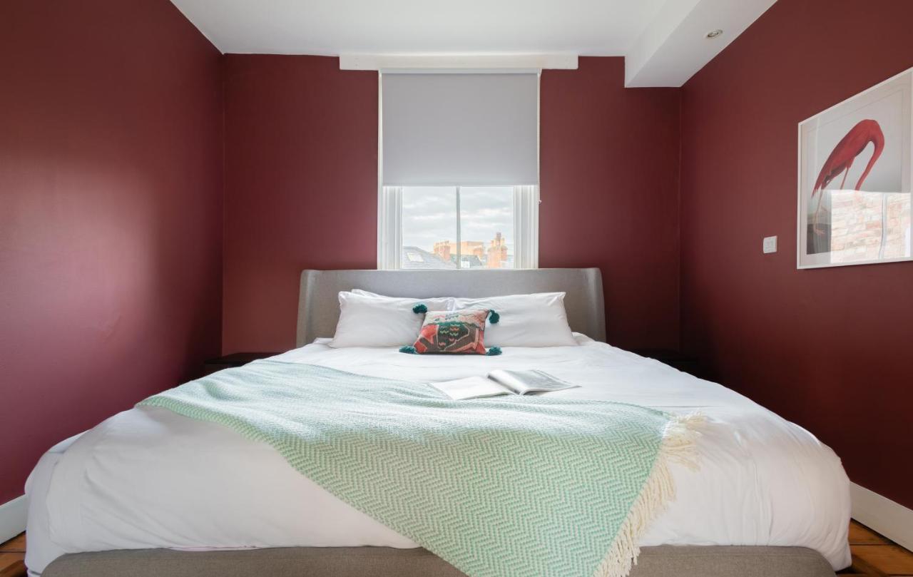 The Glasshouse Escape - 5Bdr Jewel Villa Oxford Ngoại thất bức ảnh